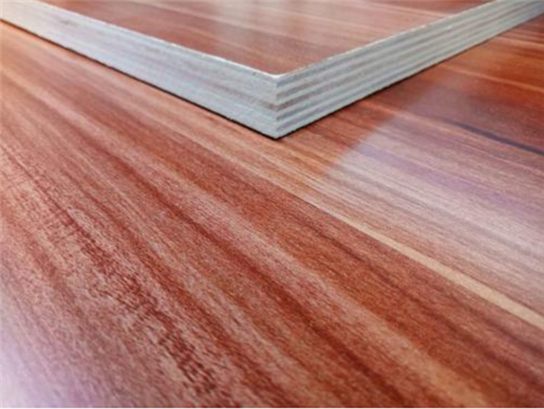 三聚氰胺板厚度為多少 三聚氰胺板又哪些優(yōu)缺點