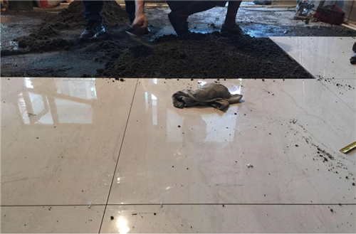 貼瓷磚怎么貼才又快又好 貼瓷磚要注意什么