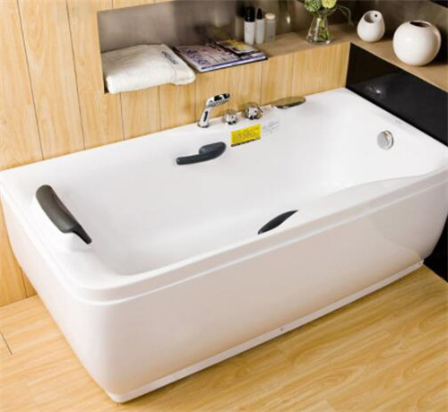 浴缸怎樣清洗，浴缸清潔技巧有哪些?