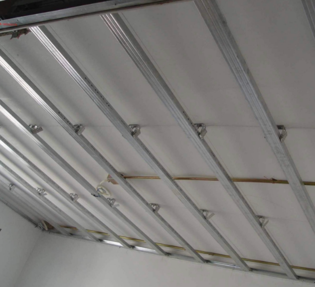 輕鋼龍骨有哪些特點(diǎn)？輕鋼龍骨吊頂?shù)陌惭b方法