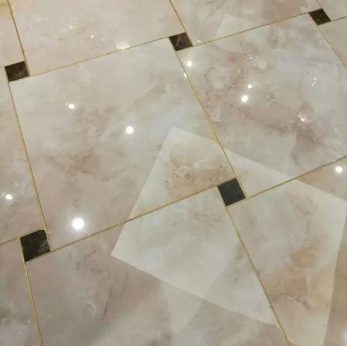 地磚美縫怎么做，地磚美縫劑價格是多少?