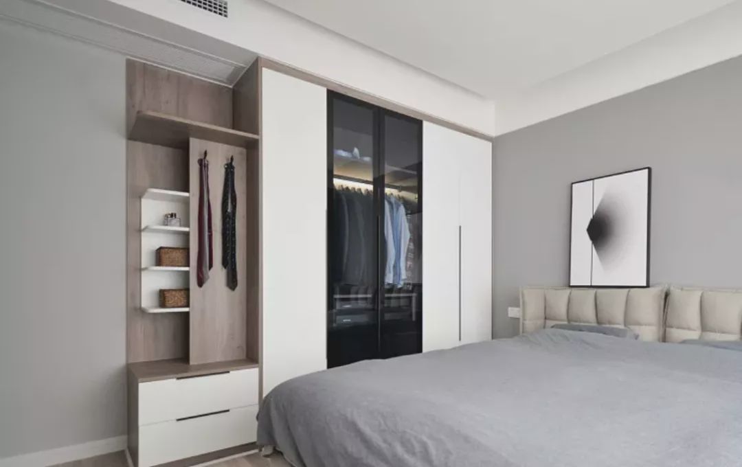 家居軟裝設(shè)計(jì)可挑選的衣柜有哪些種類?