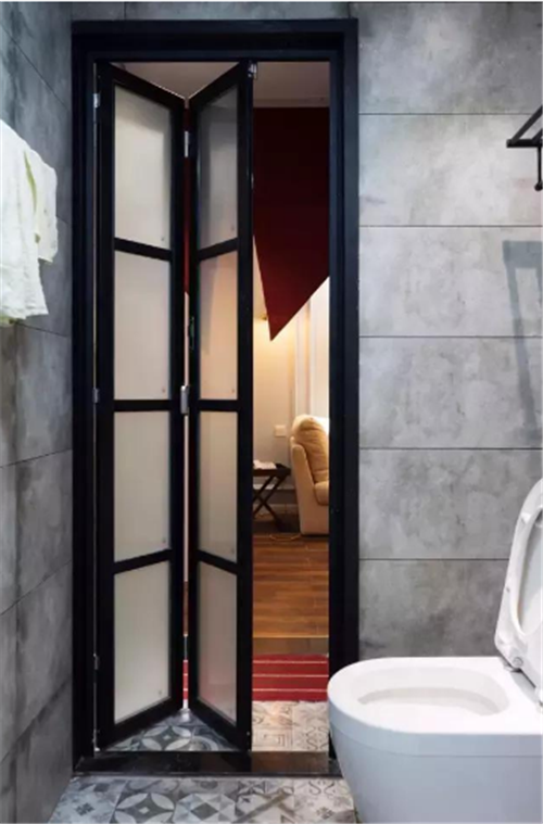 新型衛(wèi)生間折疊門怎么樣，如何選擇衛(wèi)生間折疊門?