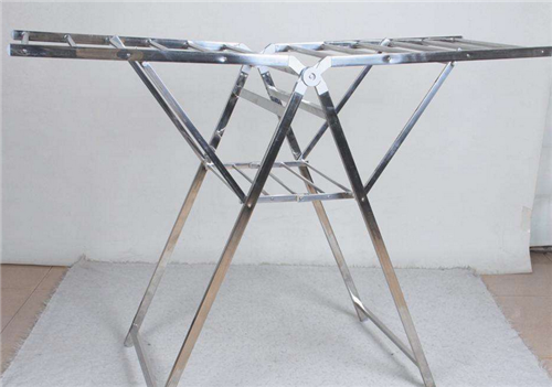 落地式晾衣架好用嗎，落地晾衣架選購的時候應該注意哪些問題?