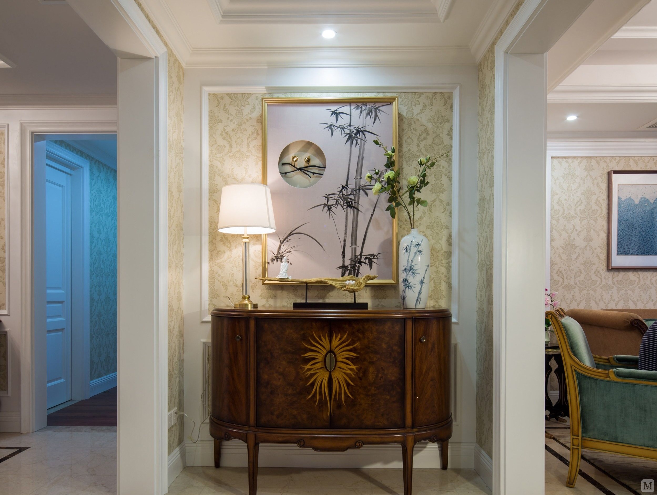 家裝玄關(guān)裝修技巧有哪些，玄關(guān)裝修注意事項是什么?