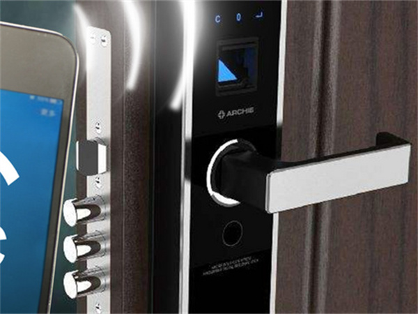 高端智能門主要功能是什么，怎么選購高端智能門?