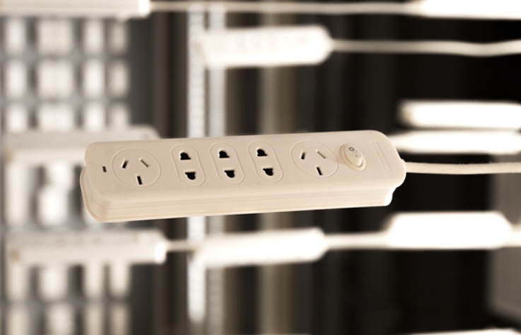 防水插座原理是什么，選擇防水插座時有哪些注意事項(xiàng)?